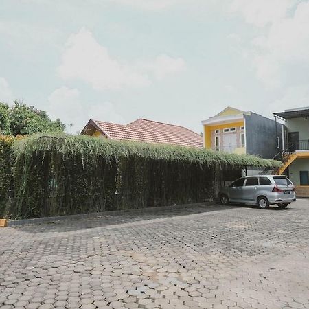 Reddoorz Syariah Near Kantor Walikota Jambi Exterior foto