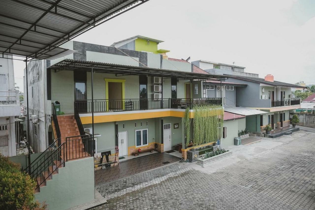 Reddoorz Syariah Near Kantor Walikota Jambi Exterior foto